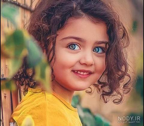 عکس دختر بچه چشم آبی عکس دختر بچه چشم آبی