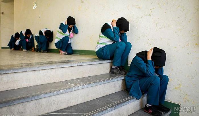 نقاشی زلزله در مدرسه نقاشی زلزله در مدرسه