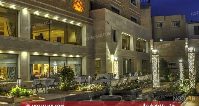 عکس استخر هتل زندیه شیراز