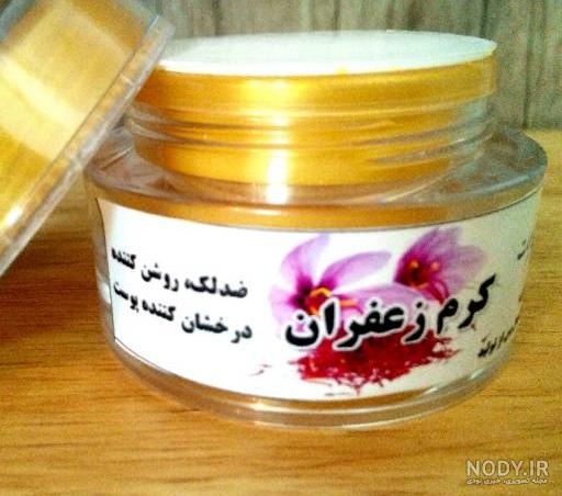 عکس کرم زعفران