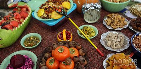 انار سفالی شب یلدا انار سفالی شب یلدا
