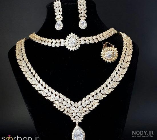 عکس عروس با طلاهای زیاد