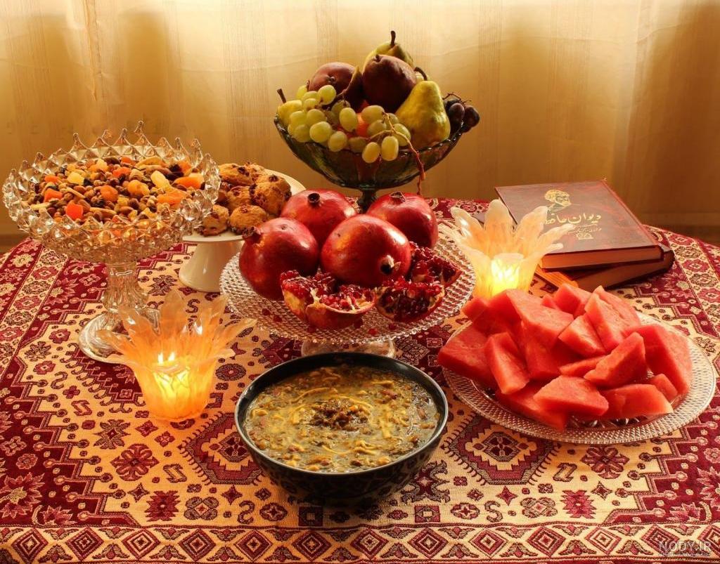 تزیین سفره شب یلدا لاکچری در اینستاگرام تزیین سفره شب یلدا لاکچری در اینستاگرام