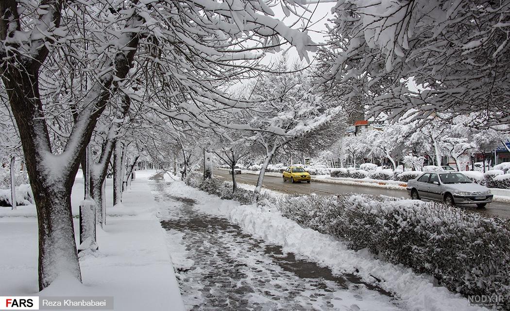 تصویر زمینه زمستانی دخترانه