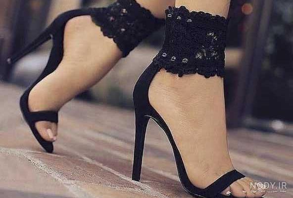 عکس کفش پاشنه بلند بسیار زیبا