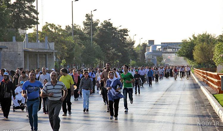 عکس همایش پیاده روی خانوادگی عکس همایش پیاده روی خانوادگی