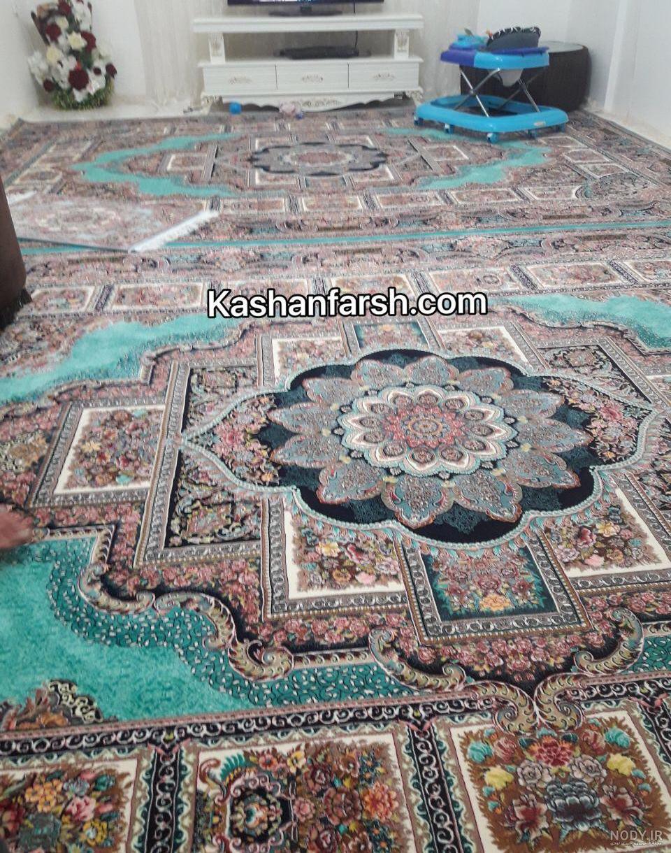 فرش آبی پررنگ