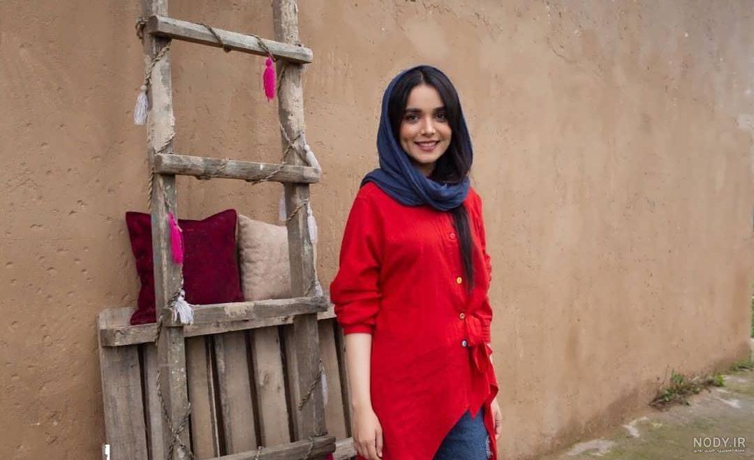 سارا باقری در هیولا