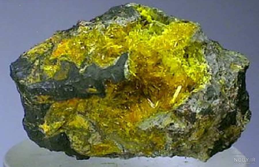 آیا سنگ اورانیوم خطرناک است آیا سنگ اورانیوم خطرناک است