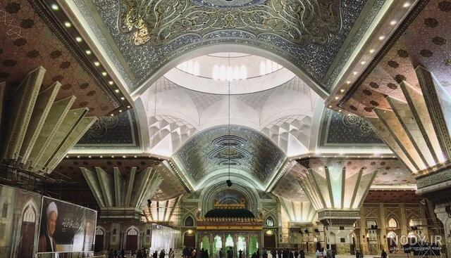 عکس امام خمینی در پاریس