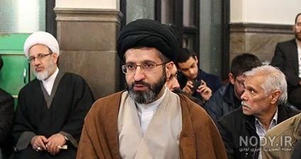 عکس صفحه اول شناسنامه رهبری
