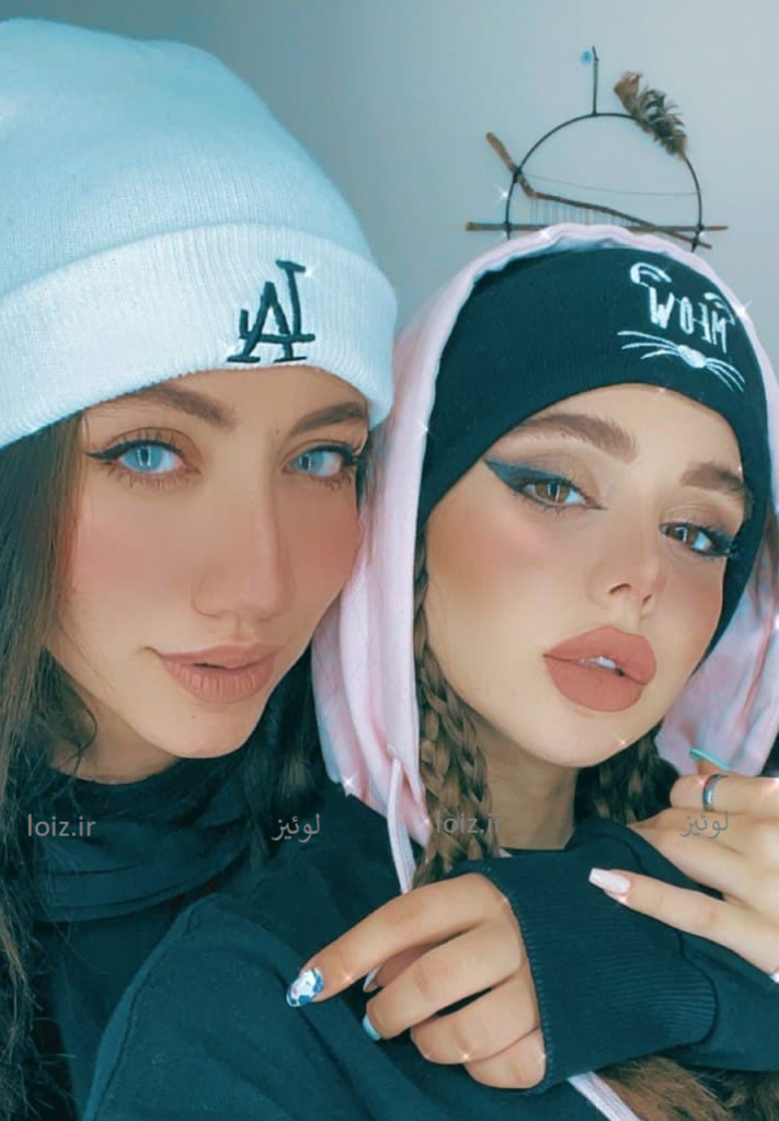 یک عکس از نیکا فلاحی یک عکس از نیکا فلاحی