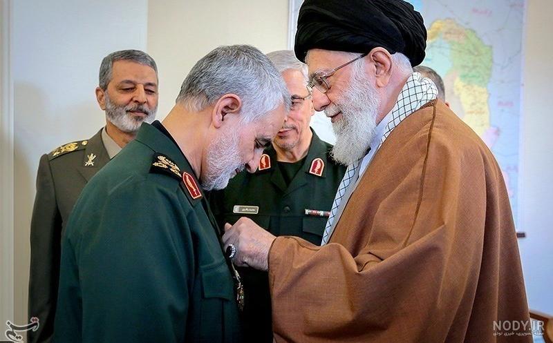 عکس رهبر کنار سردار سلیمانی