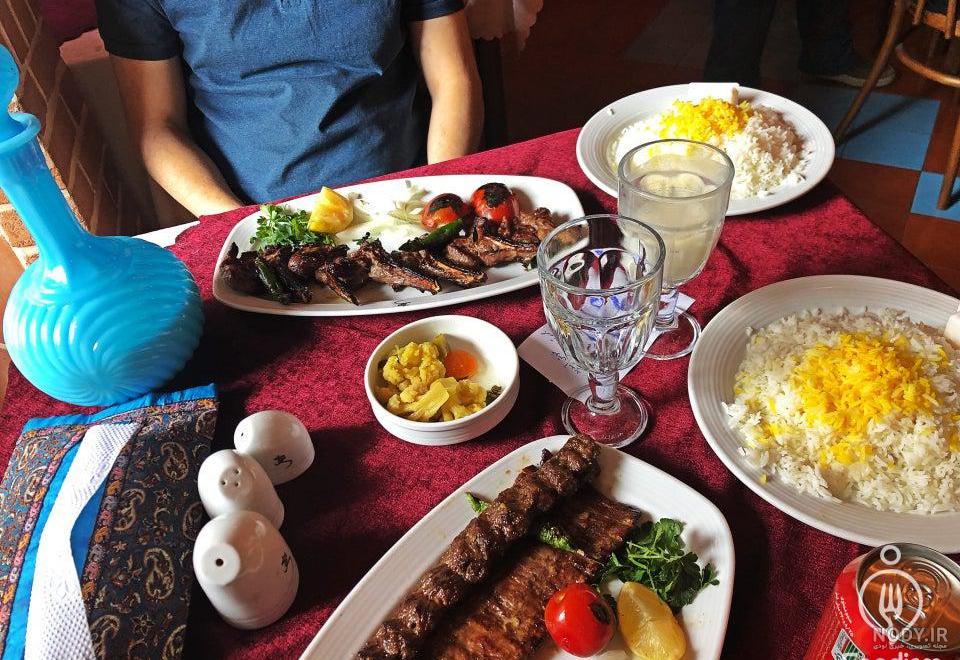 رستوران ترنج تهران میرداماد