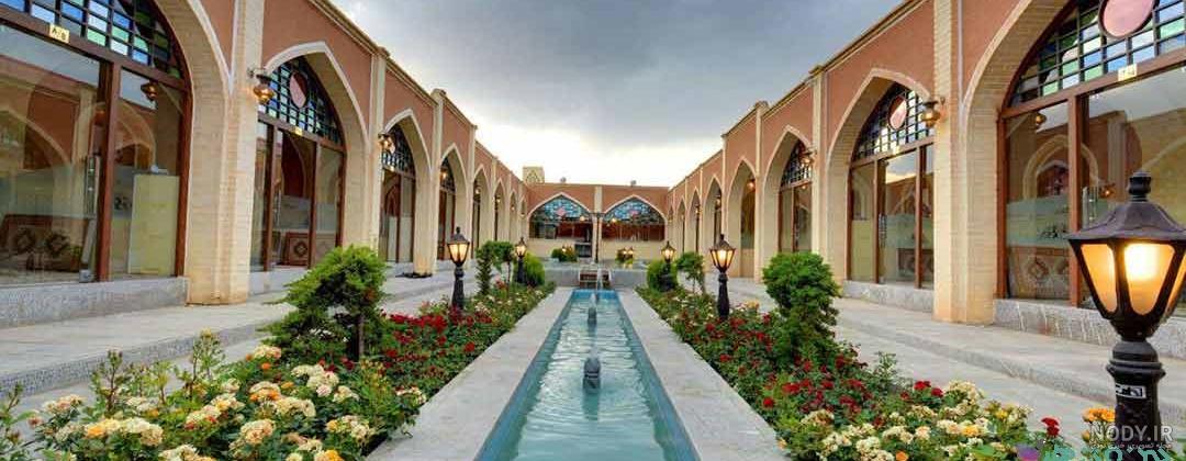 رستوران حیات اپال