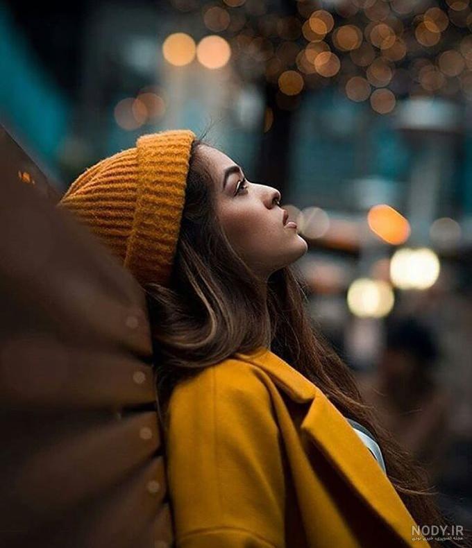 دختر غمگین عاشق دختر غمگین عاشق