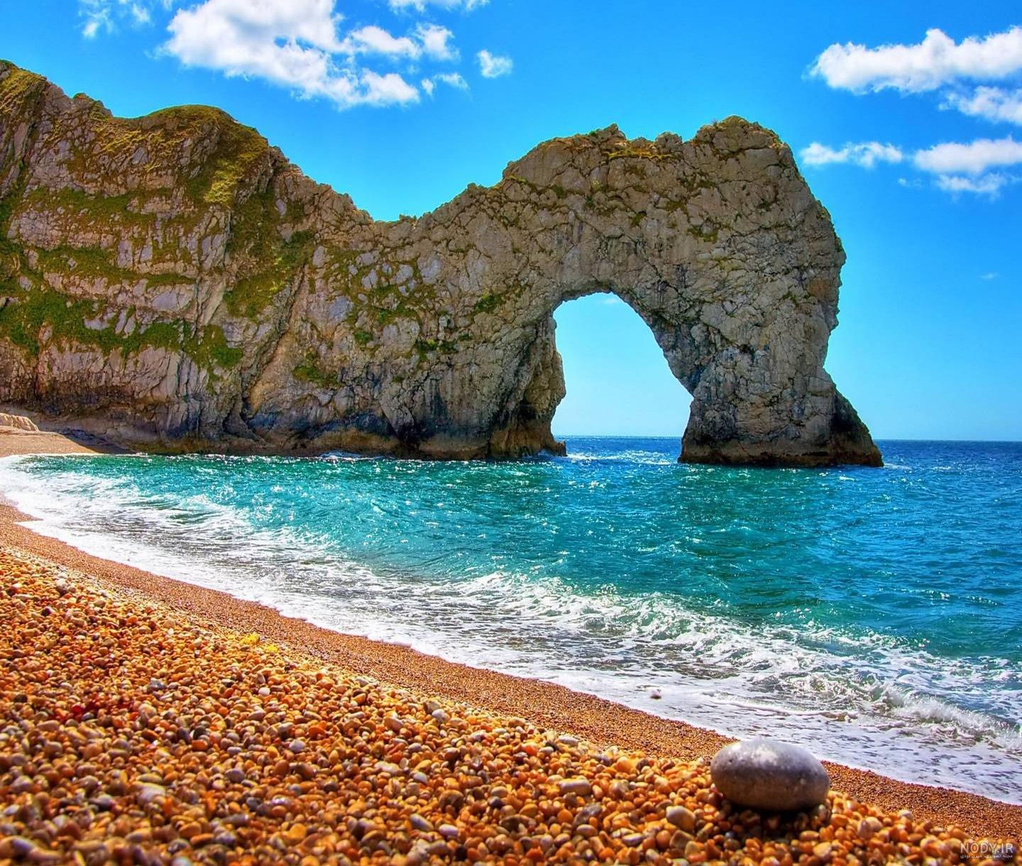 عکس زن در طبیعت زیبا عکس زن در طبیعت زیبا