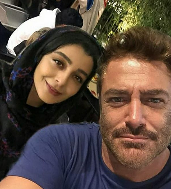 محمدرضا گلزار و همسرش و فرزندشان