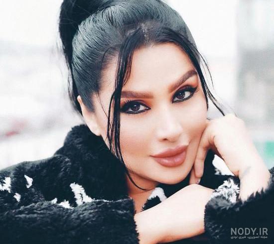 عکس دنیا جهانبخت و مهراد جم در استخر عکس دنیا جهانبخت و مهراد جم در استخر