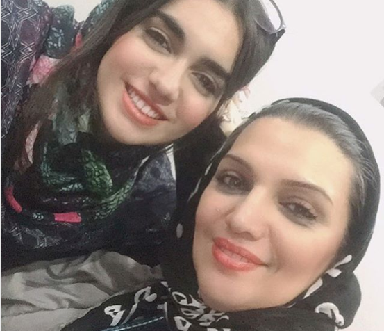 عکس دختر سلفی برای پروفایل عکس دختر سلفی برای پروفایل