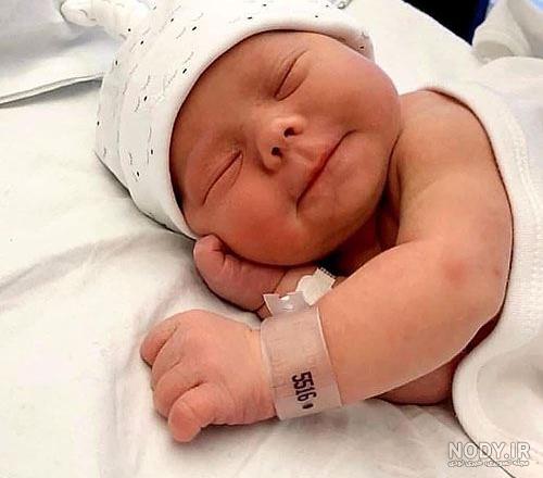 تغذیه نوزاد سه ماهه تغذیه نوزاد سه ماهه