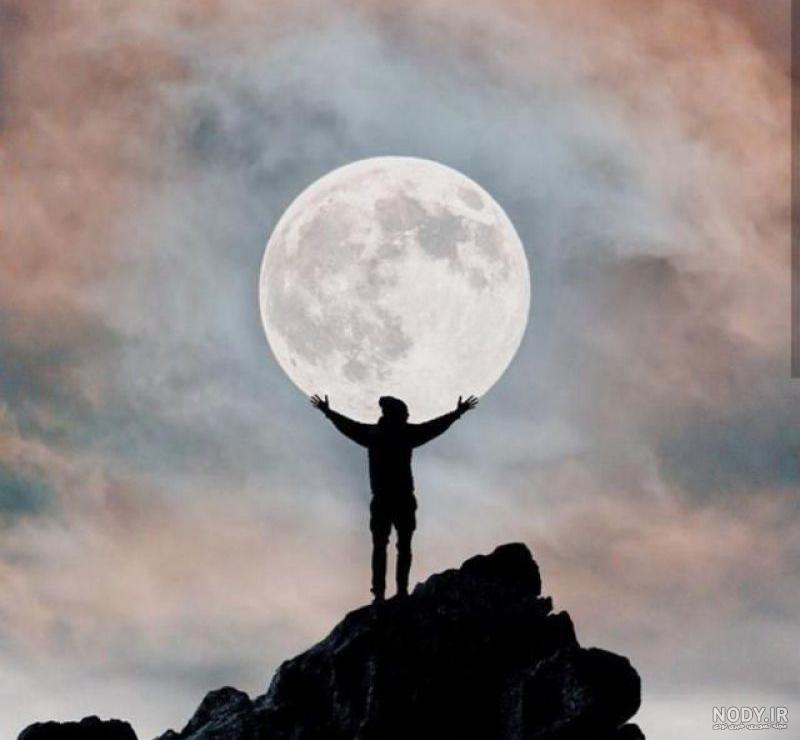 عکس ماه در شب برای پروفایل