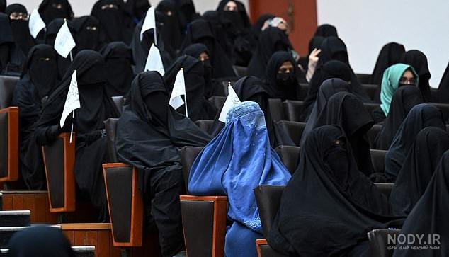 عکس دو دختر استقلالی