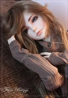 عکس از عروسک های غمگین