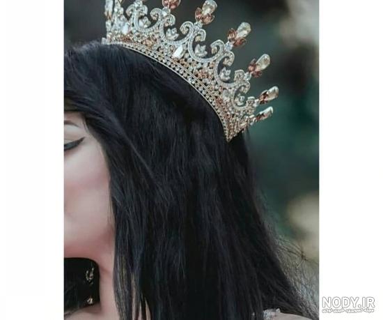 ایموجی تاج کجاست ایموجی تاج کجاست