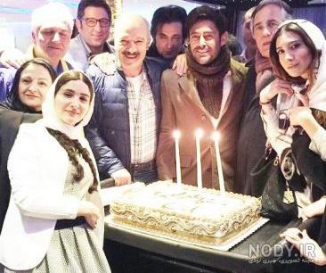 عکس محمدرضا گلزار و خانواده اش
