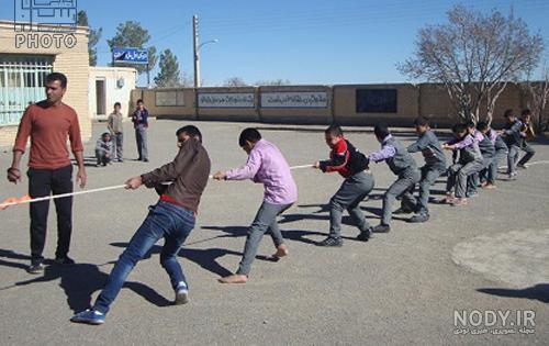 نقاشی طناب کشی کودکانه