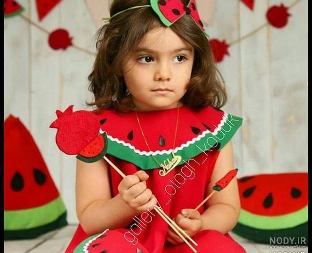 عکس دست دونفره شب یلدا