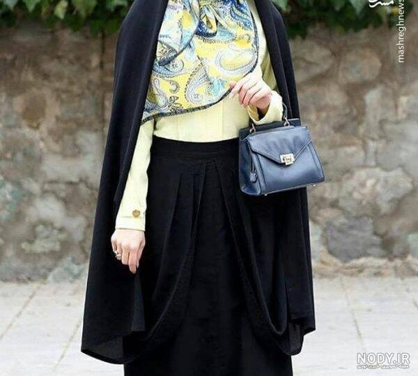 عکس نصف صورت دختر چادری