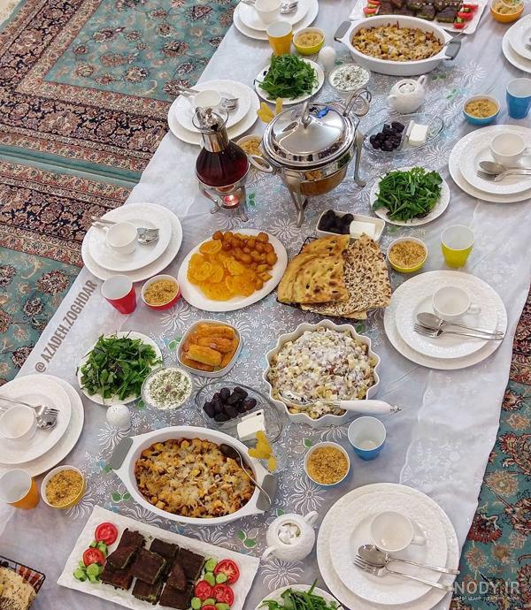 سفره افطاری رهبر جمهوری اسلامی