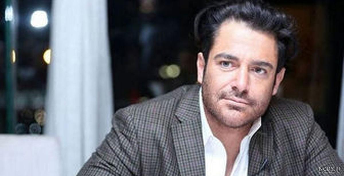 عکس محمدرضا گلزار با ماشینش
