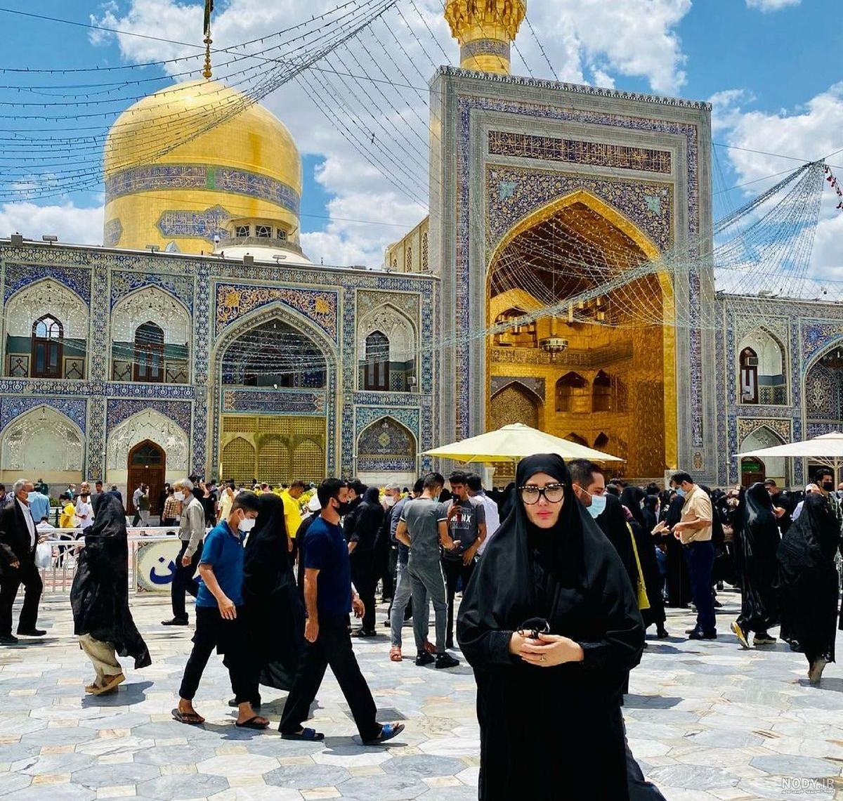 عکس پروفایل زهره فکور صبور