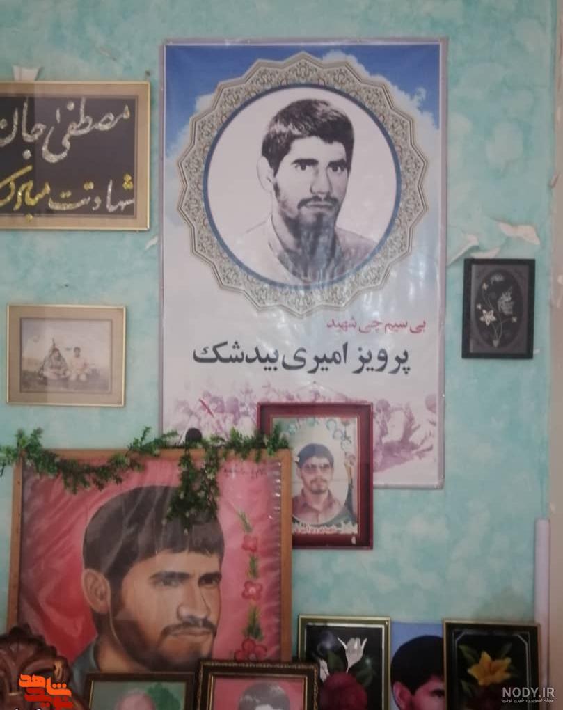 عکس دنیا کمالی خواننده کرد عکس دنیا کمالی خواننده کرد