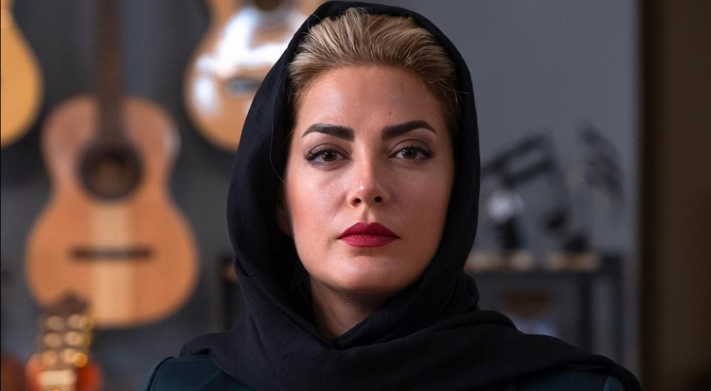 عکس لادن طباطبایی در خواب و بیدار عکس لادن طباطبایی در خواب و بیدار
