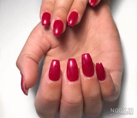 طراحی ناخن لاک قرمز و مشکی