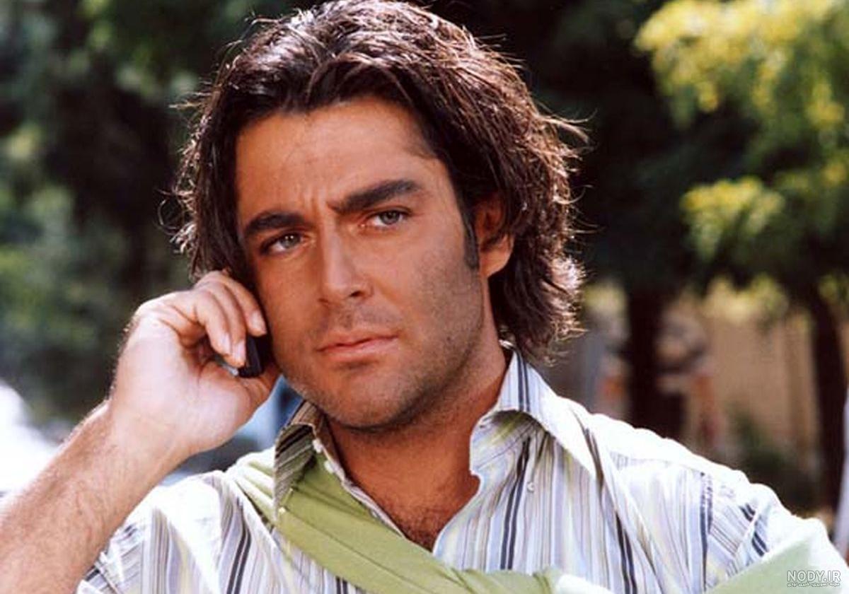 عکس محمد رضا گلزار مادرش