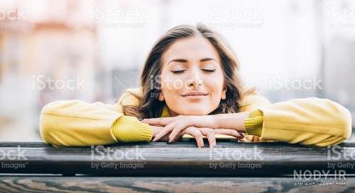 ژست عکس برای پروفایل دخترانه
