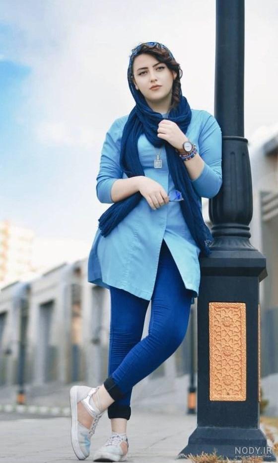 ژست عکس پروفایل دخترانه