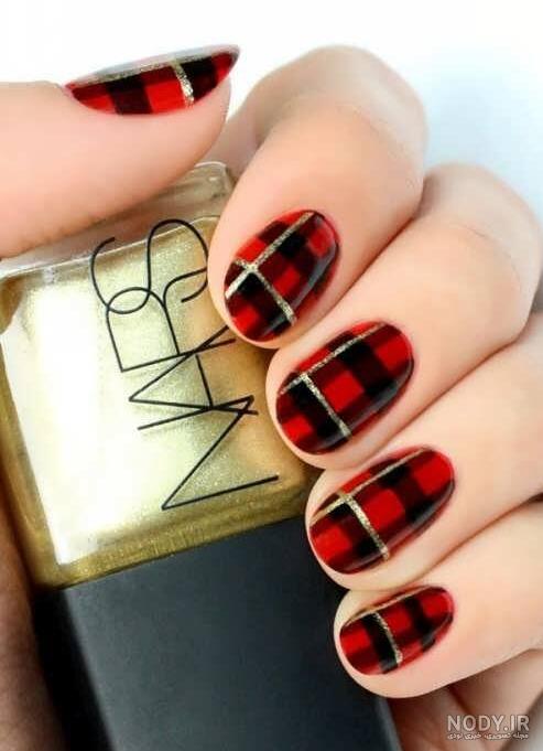 طرح ناخن قرمز و مشکی