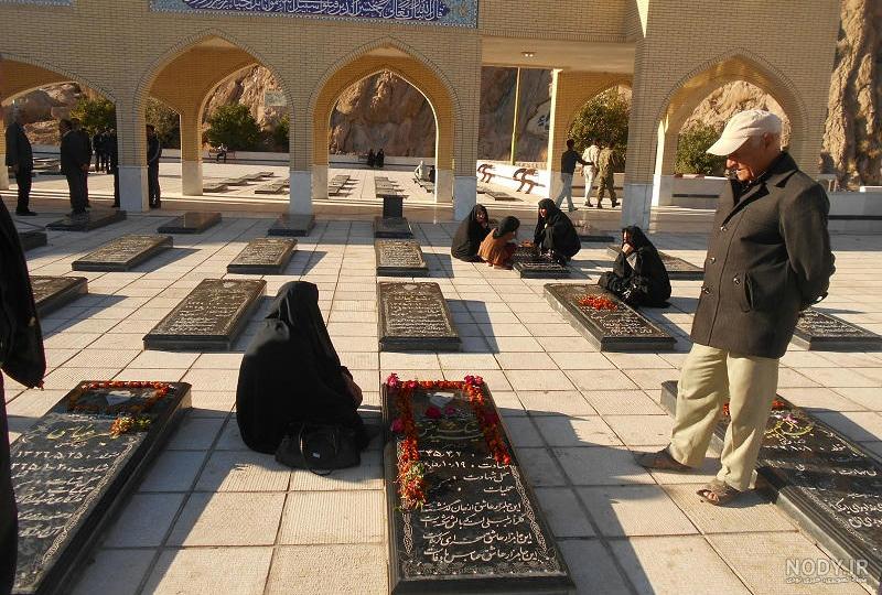 عکس گلزار شهدای کرمان