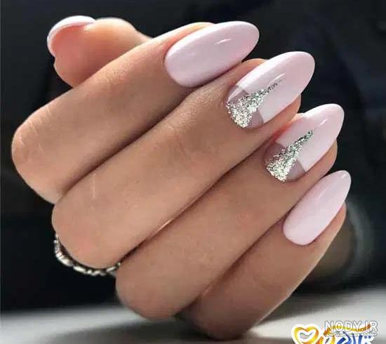 مدل ناخن سفید مشکی دخترانه