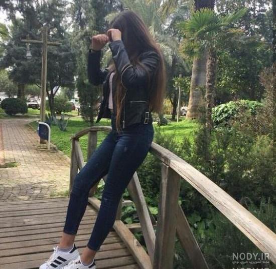 عکس فیک دختر قد بلند