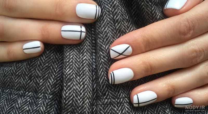 مدل ژلیش ناخن سفید مشکی