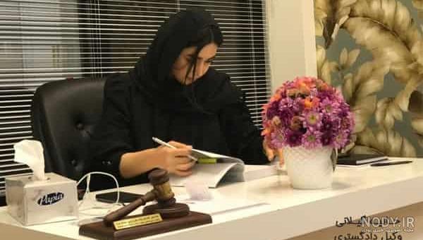 عکس خانم وکیل ایرانی