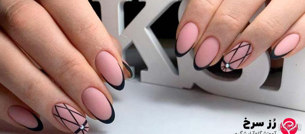 طراحی ناخن فرنچ مشکی