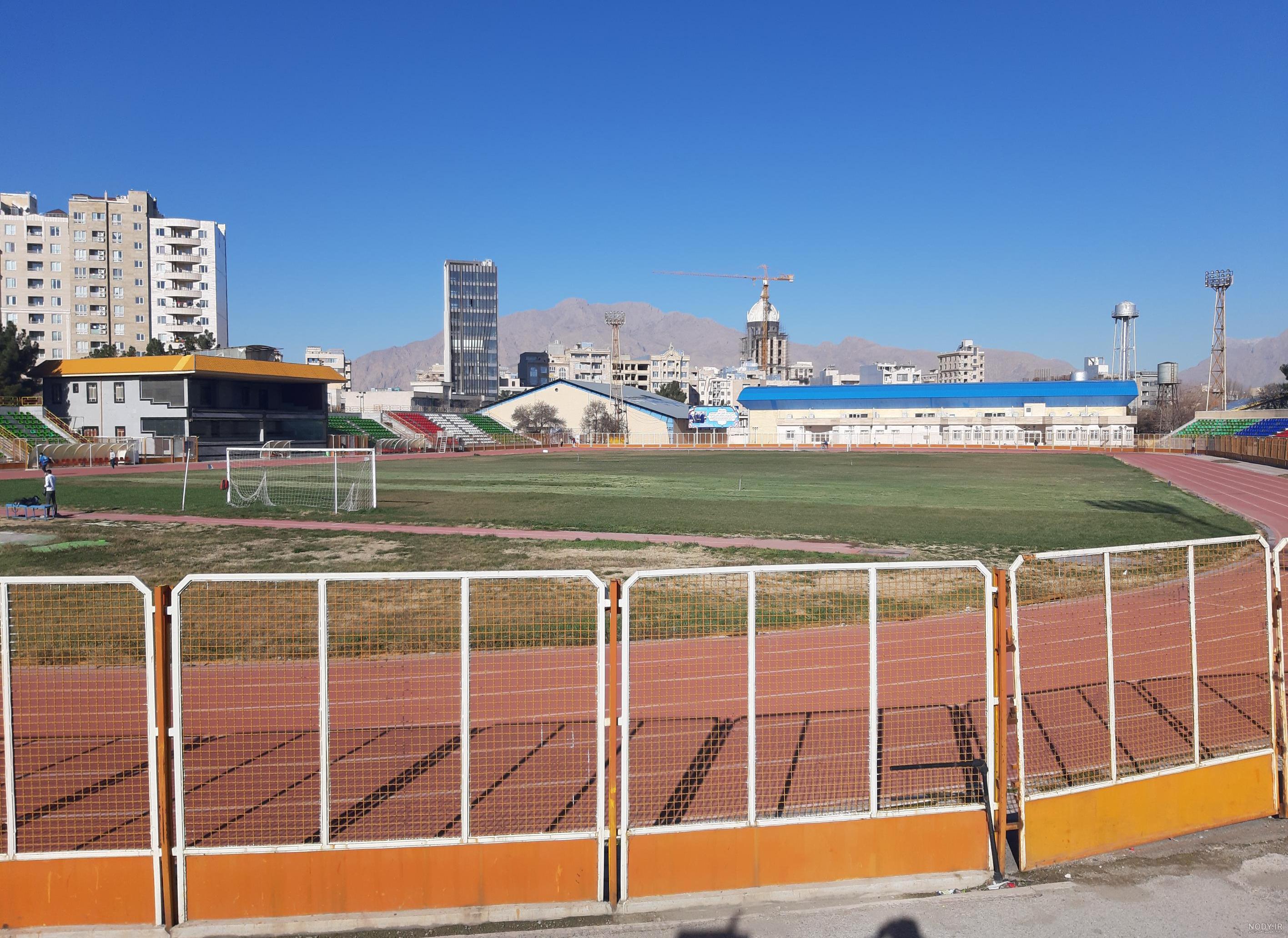 عکس ورزشگاه آزادی کرمانشاه عکس ورزشگاه آزادی کرمانشاه